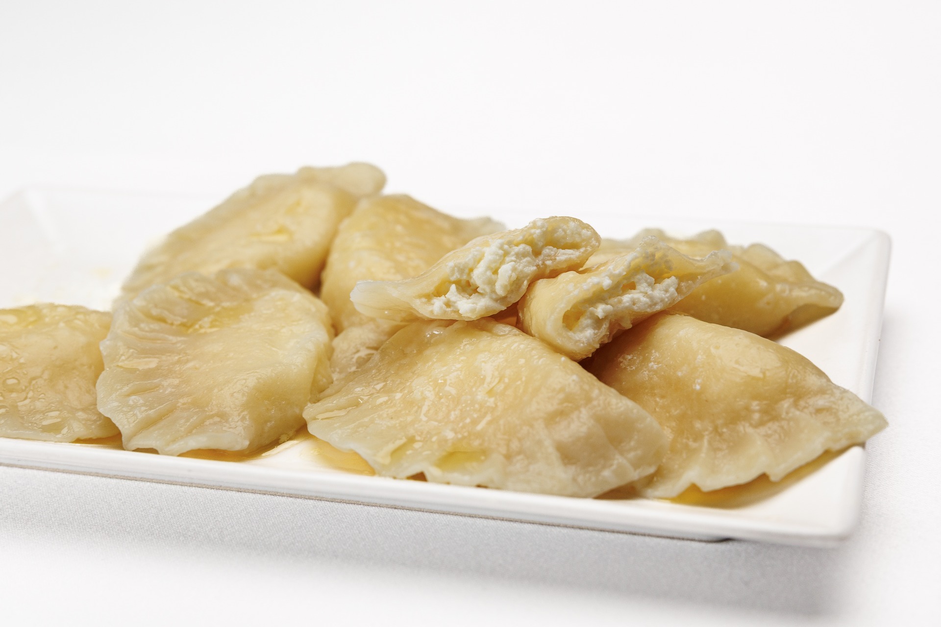 Pierogi z serem – 1 szt. (produkt mrożony)