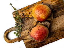 Noga z kaczki z żurawiną i pieczonym jabłkiem - 2szt (450g)
